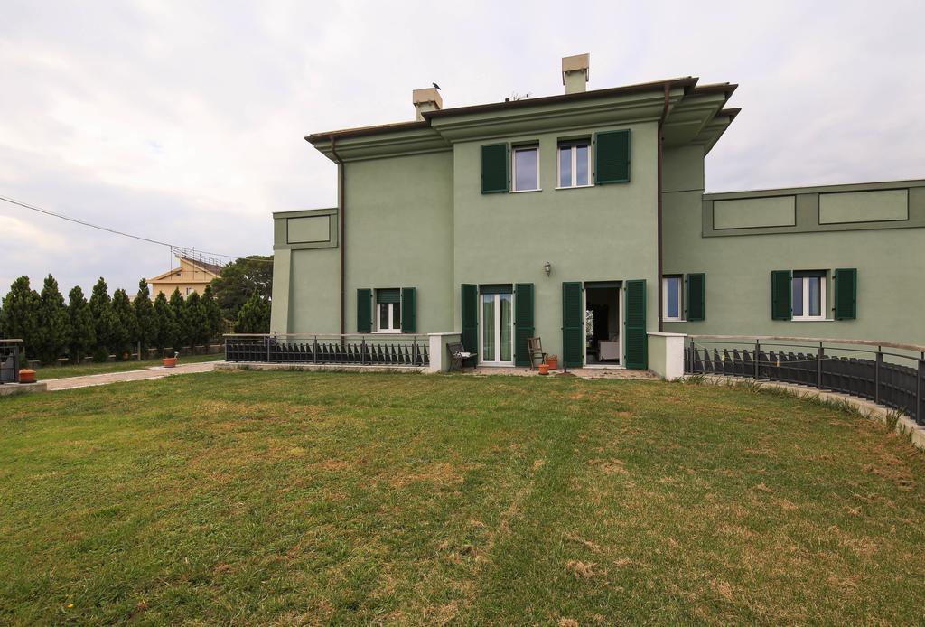 Villamir B&B Albenga Habitación foto