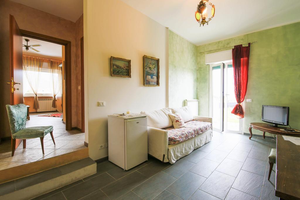 Villamir B&B Albenga Habitación foto